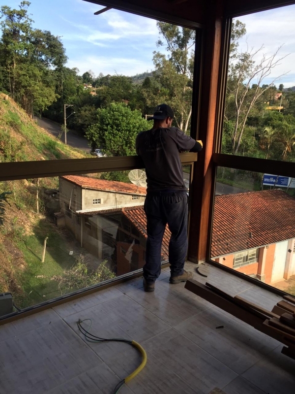 Esquadria de Alumínio Bronze Sorocaba - Esquadrias de Alumínio sob Medida Jundiaí