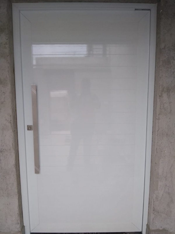 Portas de Alumínio Branco Santana de Parnaiba - Porta de Alumínio com Vidro